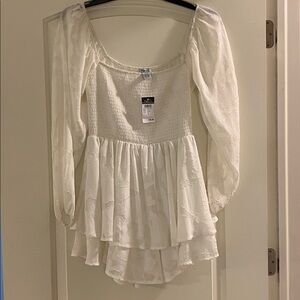 Rue21 White Floral Smocked Dress. Size Large.